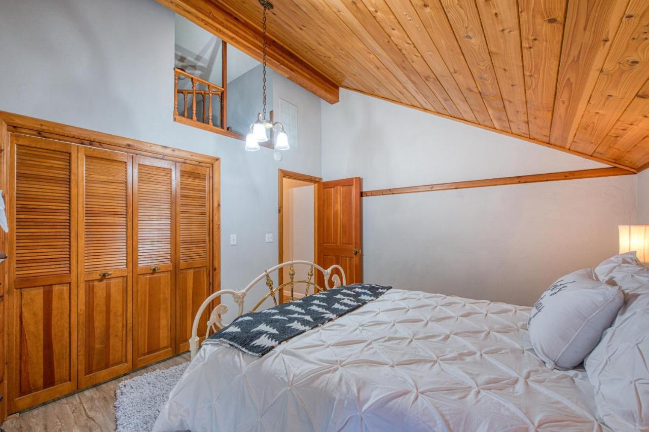 Apple Blossom Lodge Shaver Lake Eksteriør billede